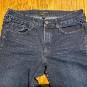 EUC Banana Republic Slim Bootcut Jeans